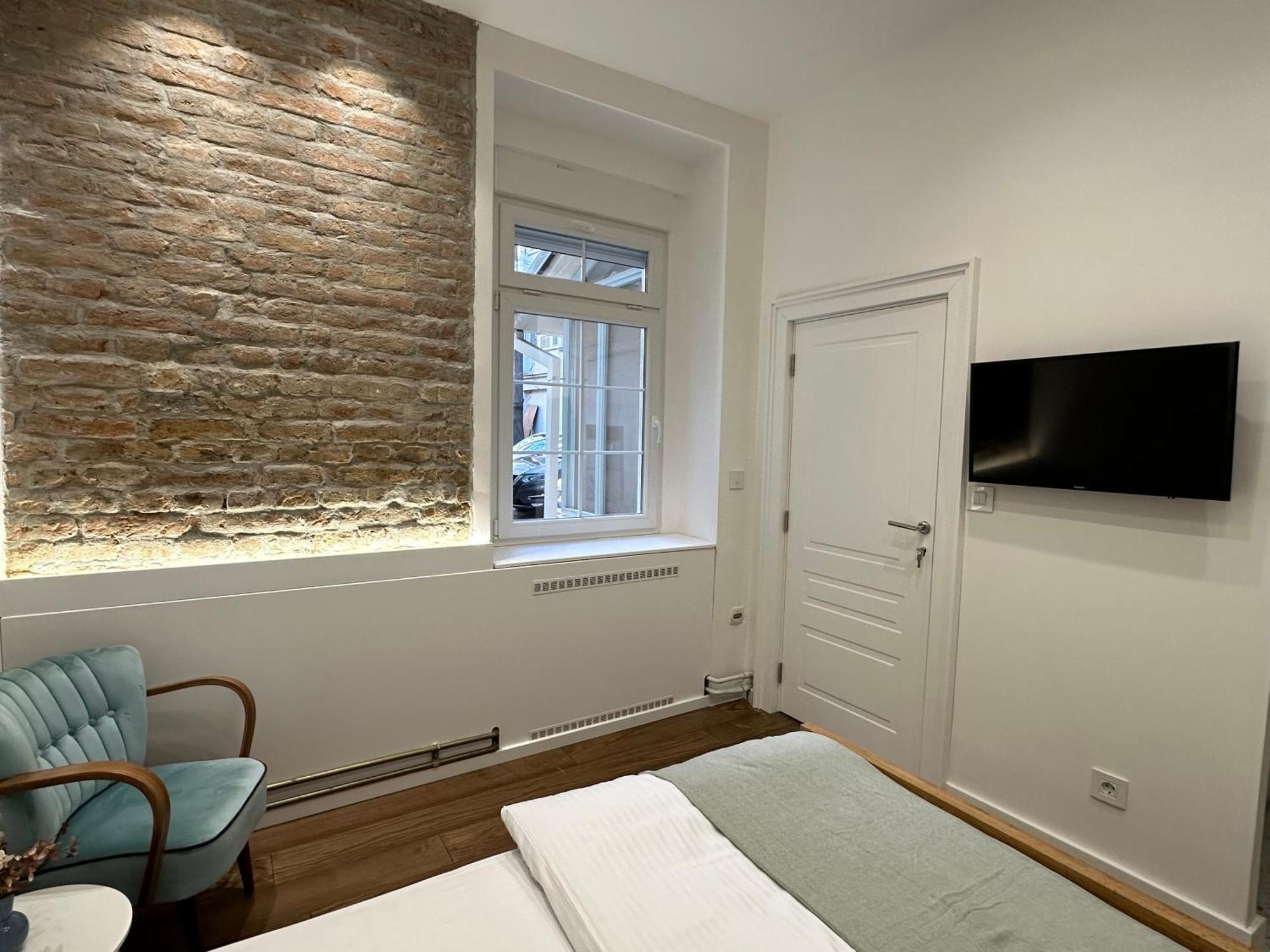 Appartamento Easy Life Belgrado Esterno foto