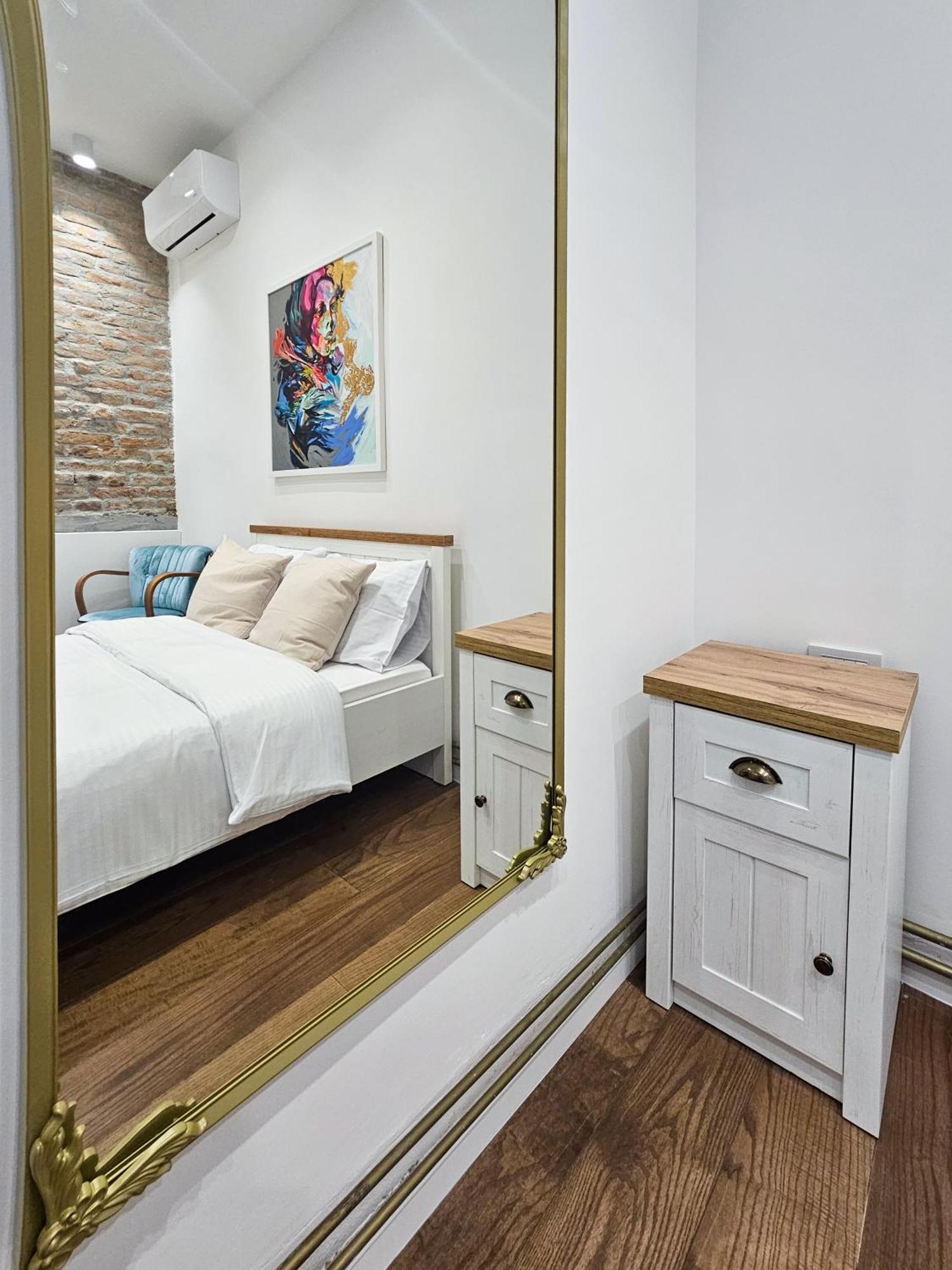 Appartamento Easy Life Belgrado Esterno foto